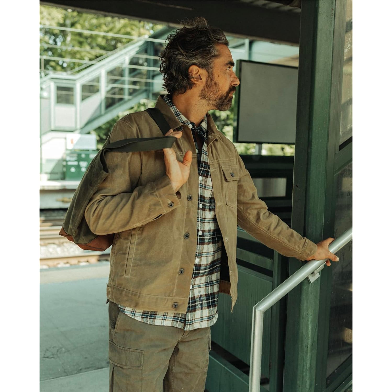 Huckberry Flint and Tinder Heren Flannel-gevoerd Waxed Trucker - Image 3