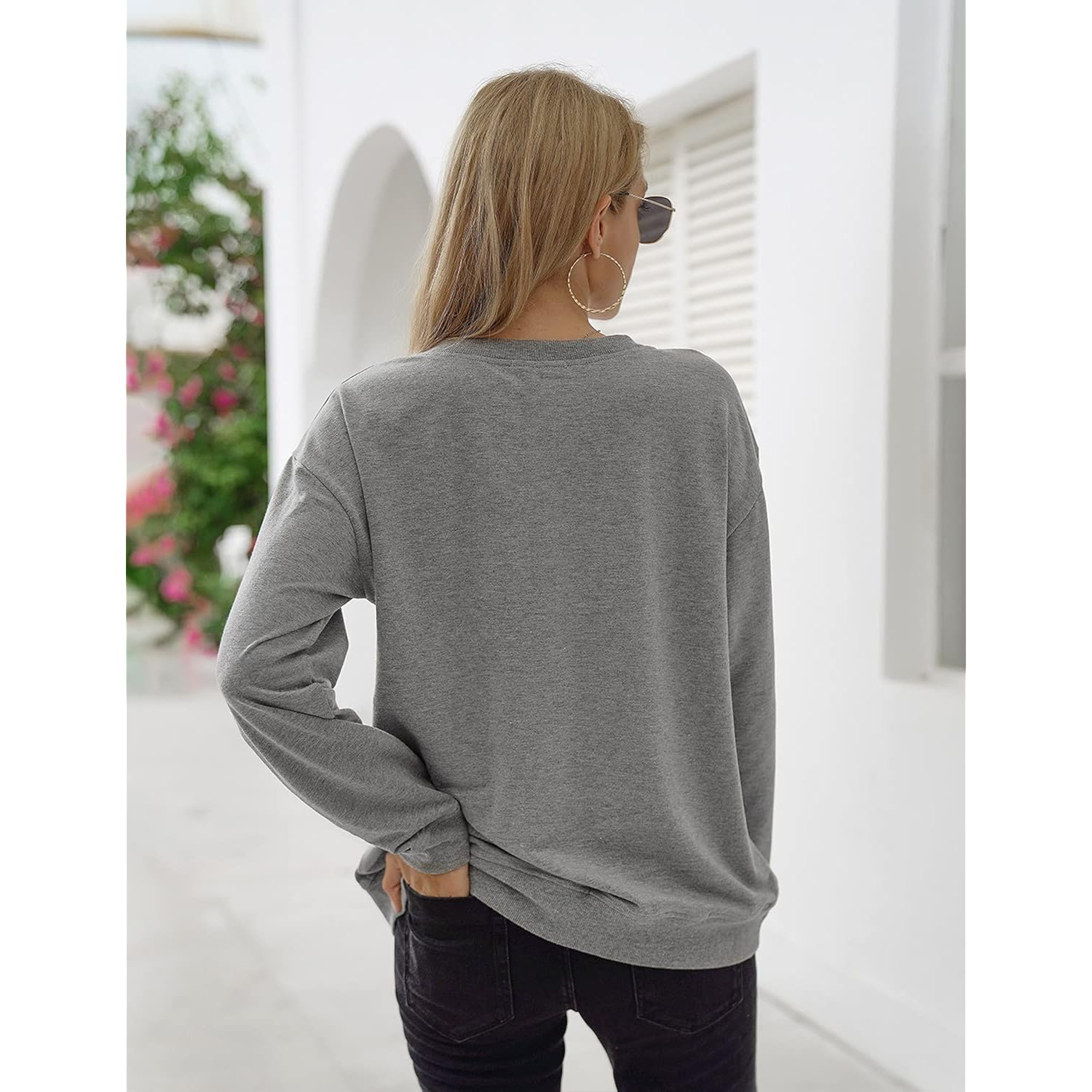 Blooming Jelly Dames Halloween sweatshirt Skull Graphic T - Image 6