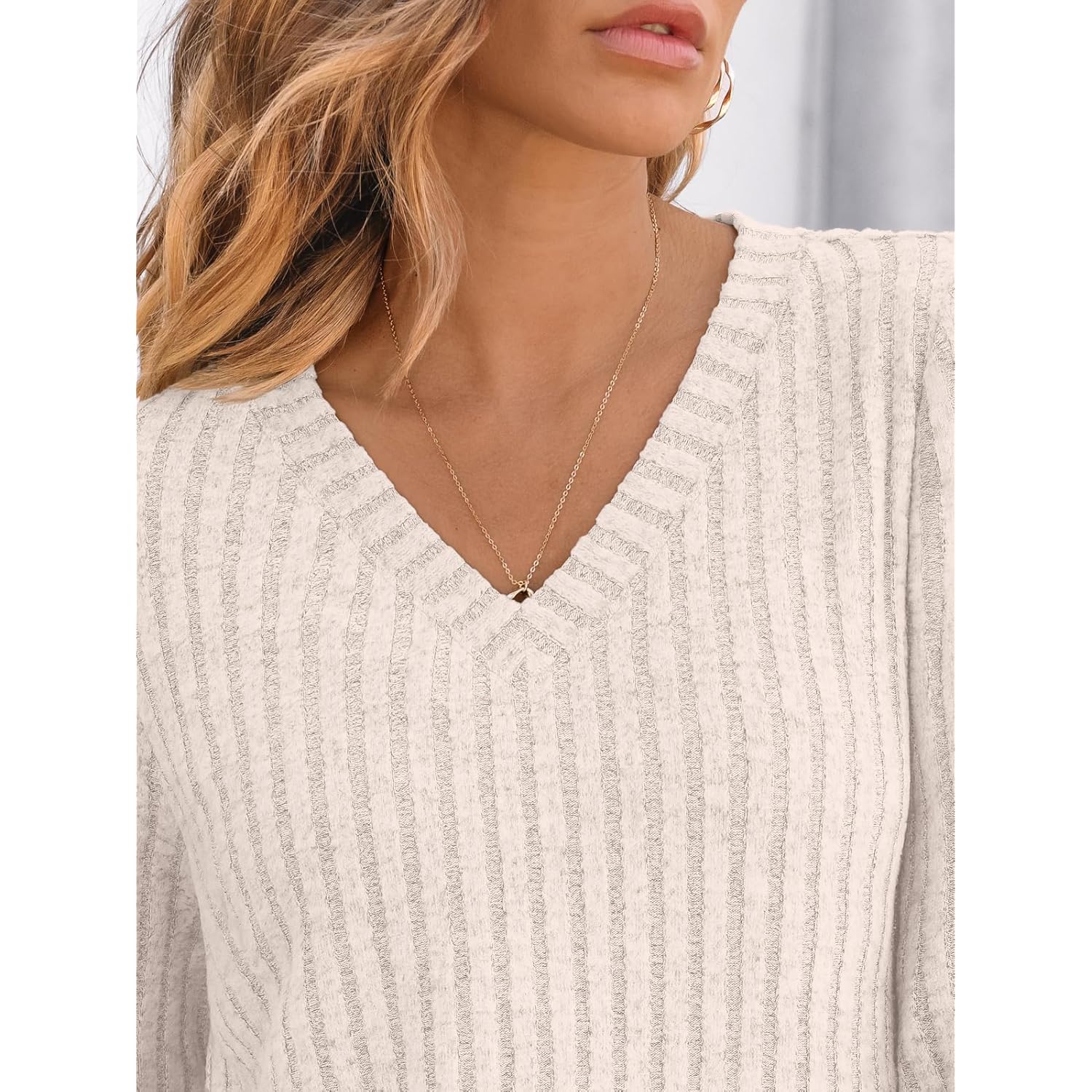 AUTOMET Dames V Neck lange mouw shirt Fall - Image 5