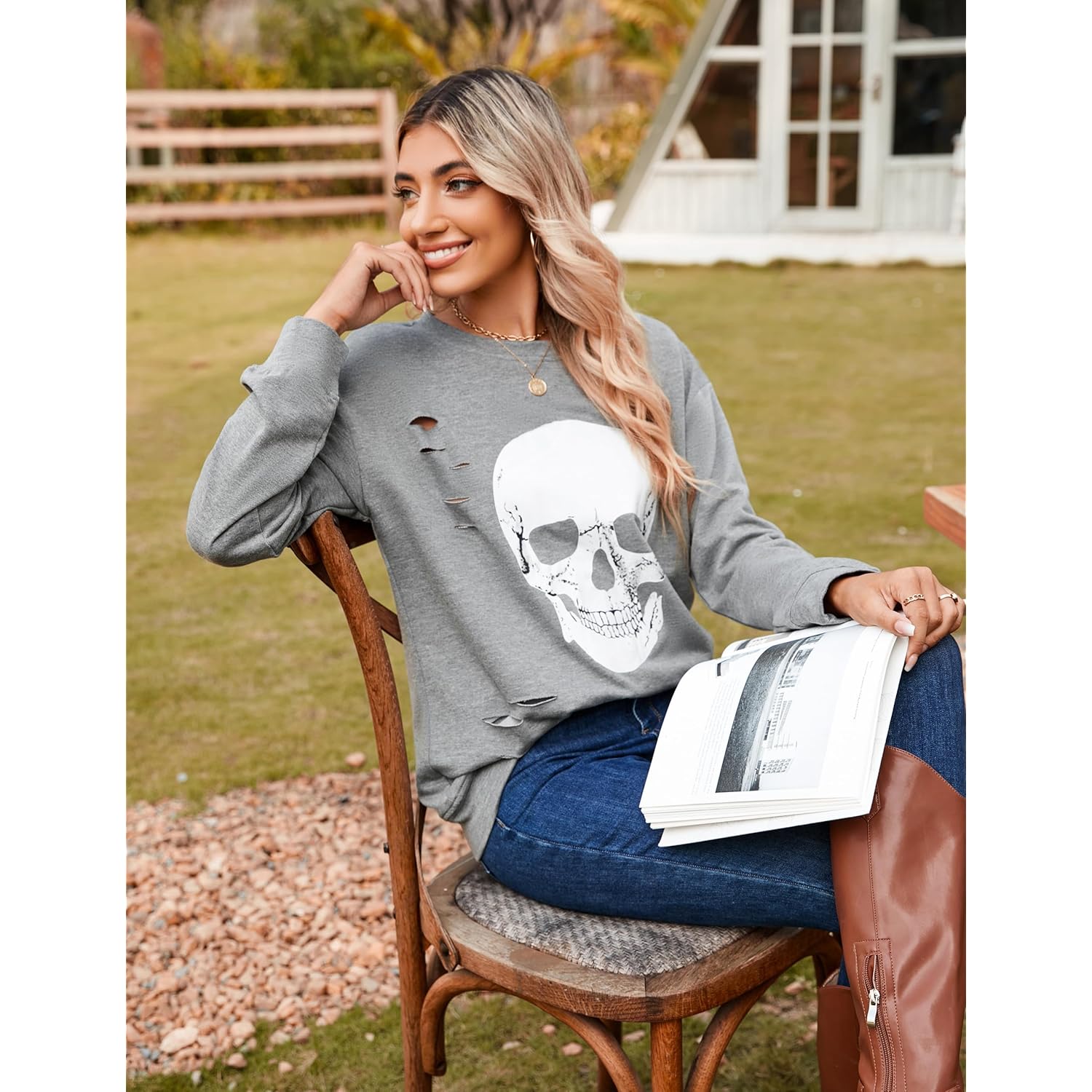 Blooming Jelly Dames Halloween sweatshirt Skull Graphic T - Image 5