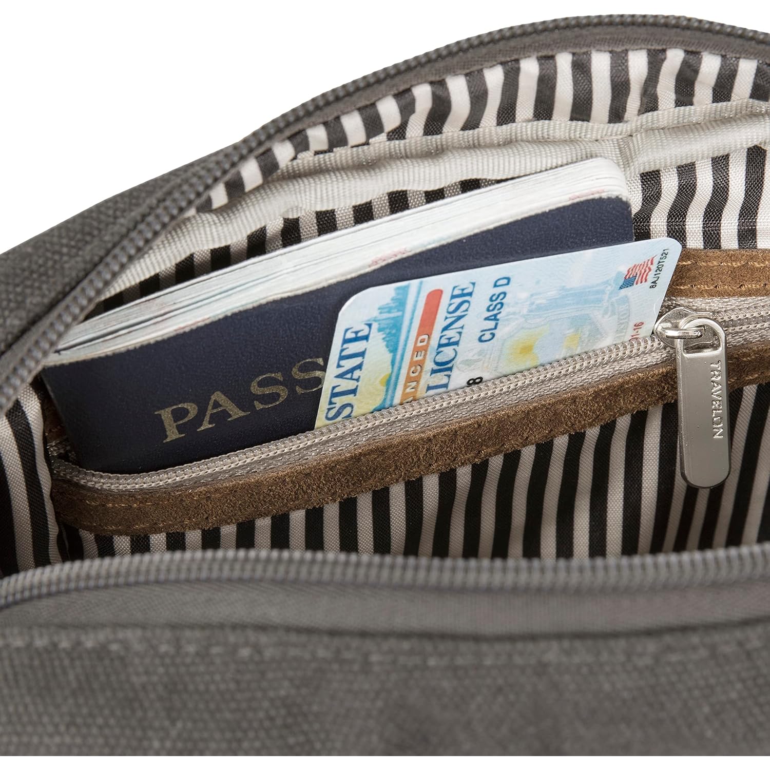 Travelon Anti-Theft Heritage klein crossbody Bag - Image 10